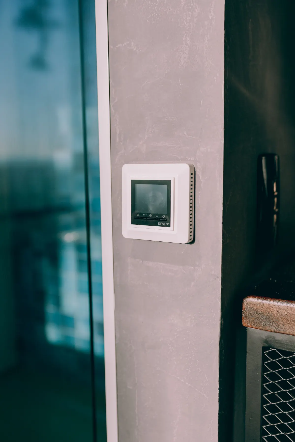 Thermostat mural numérique