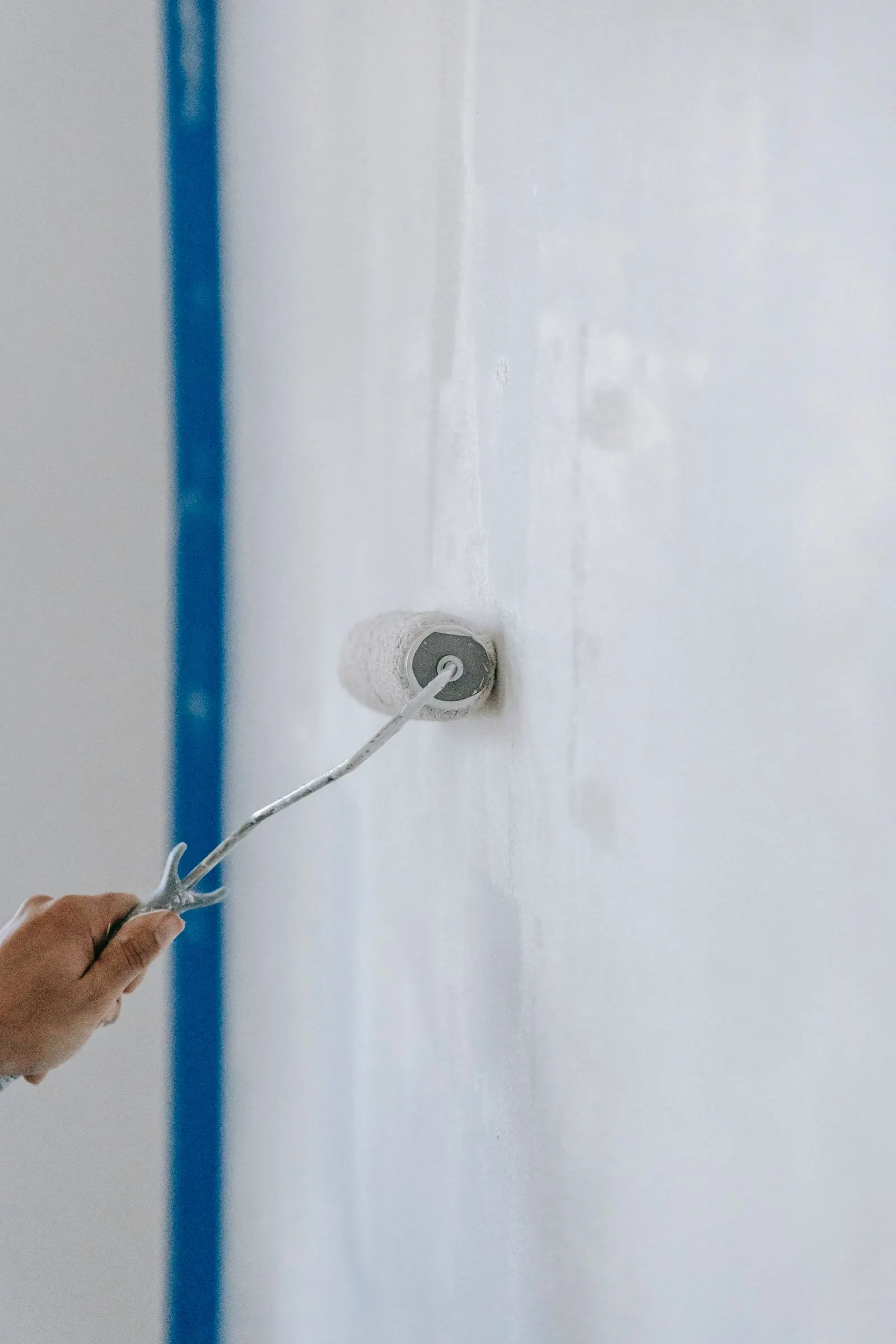 Rouleau chargé de peinture